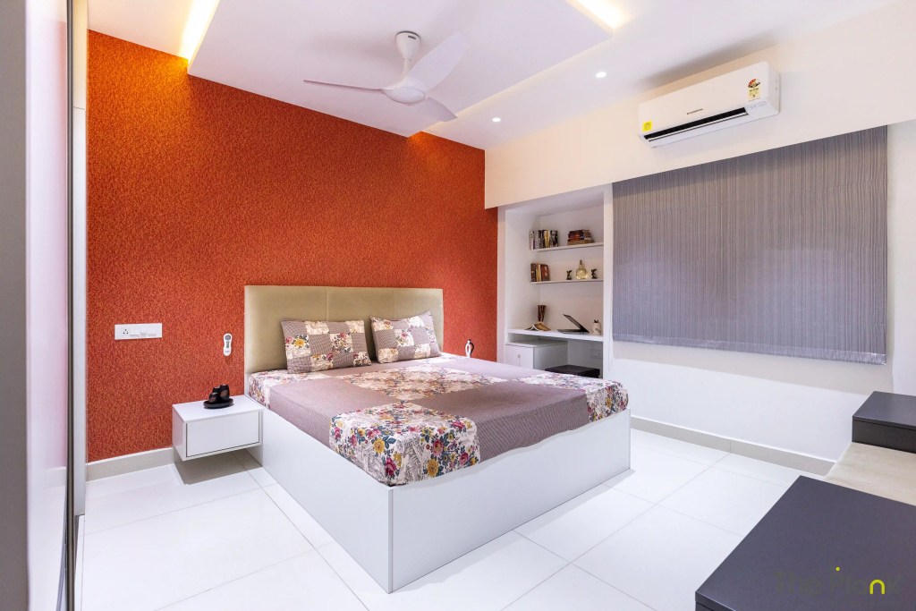 Modern house bedroom interior desing